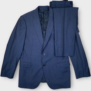 Armani Collezioni Men's M Line Navy Pinstriped Suit 2 Button Wool 2pc - 40R, 32W